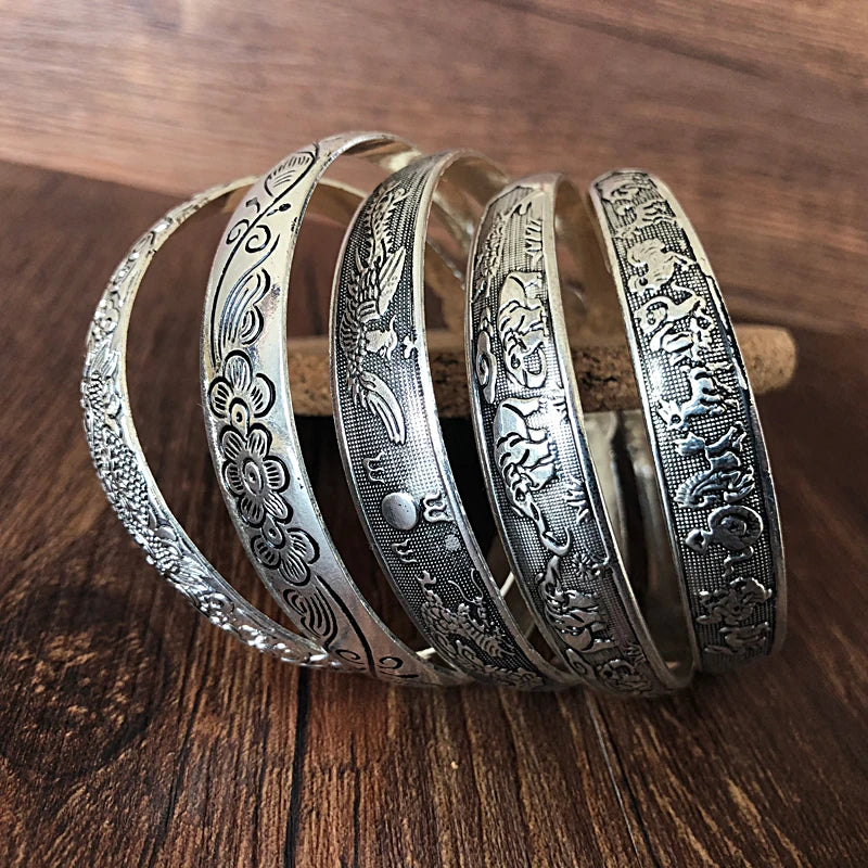 Retro Cuff Bracelets Tibetan Silver Metal Carving Bangles Vintage Gypsy Jewelry