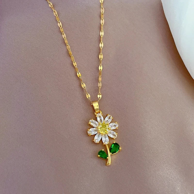 European and American style zircon sunflower pendant necklace