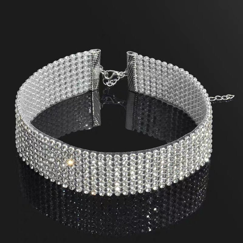 High-Quality Rhinestone Choker Necklace: Stylish Jewelry