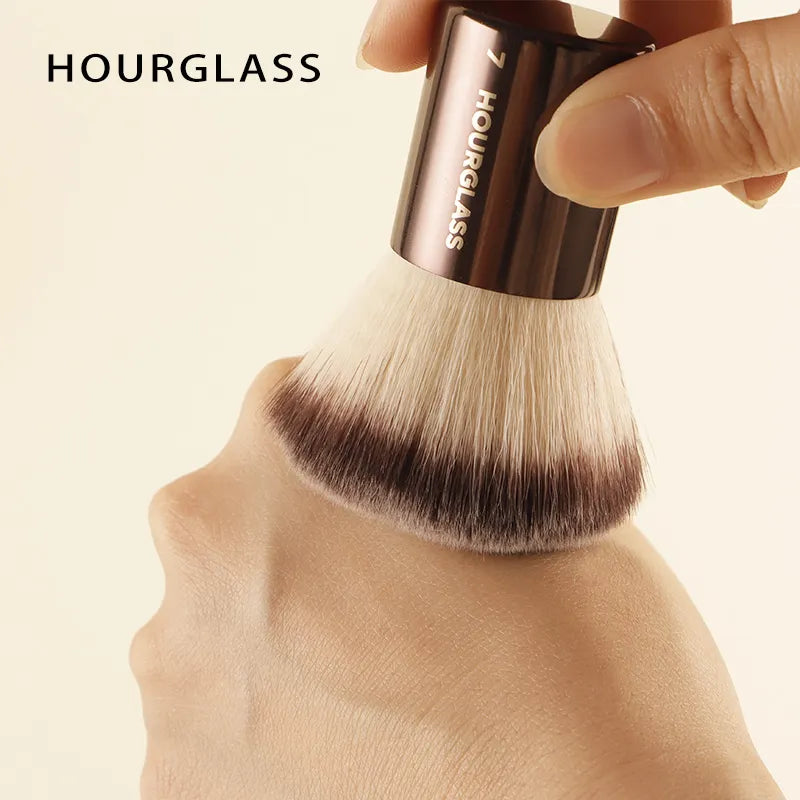 Hourglass Makeup Brush Retractable Professional Brushes