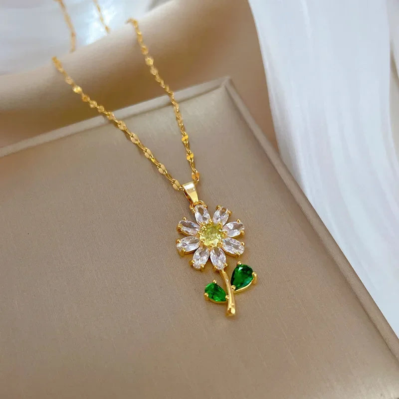 European and American style zircon sunflower pendant necklace